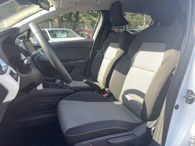 Renault Clio image 6