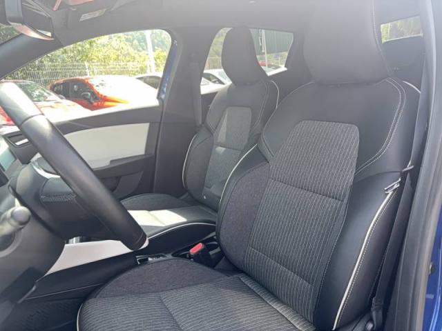 Renault Clio image 6