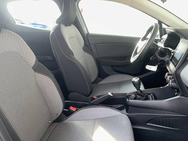 Renault Clio image 6