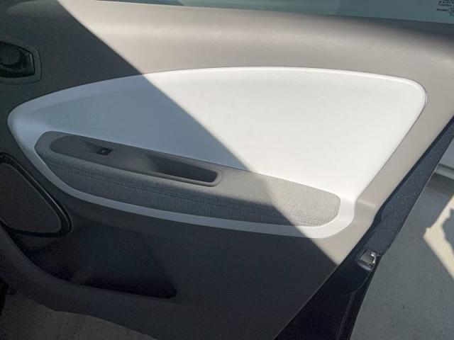 Renault Zoe image 7