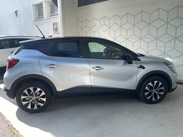 Renault Captur image 1