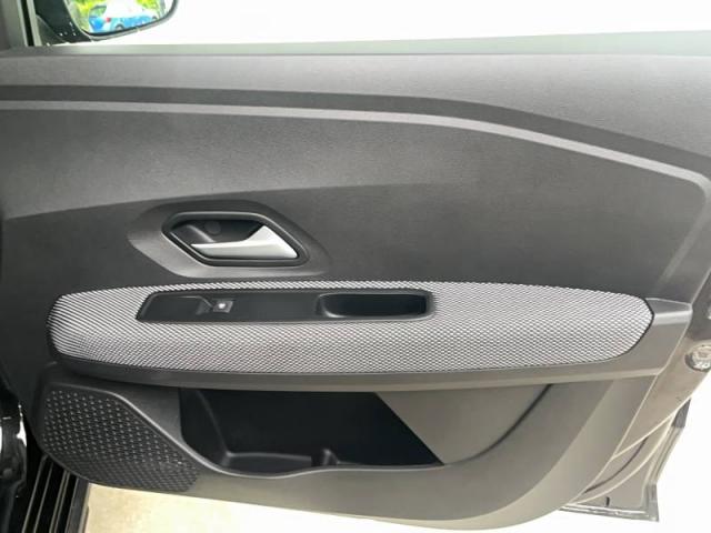 Dacia Sandero image 5