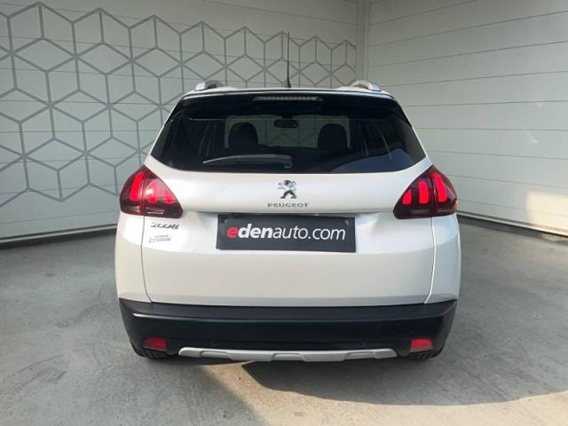 Peugeot 2008 image 1