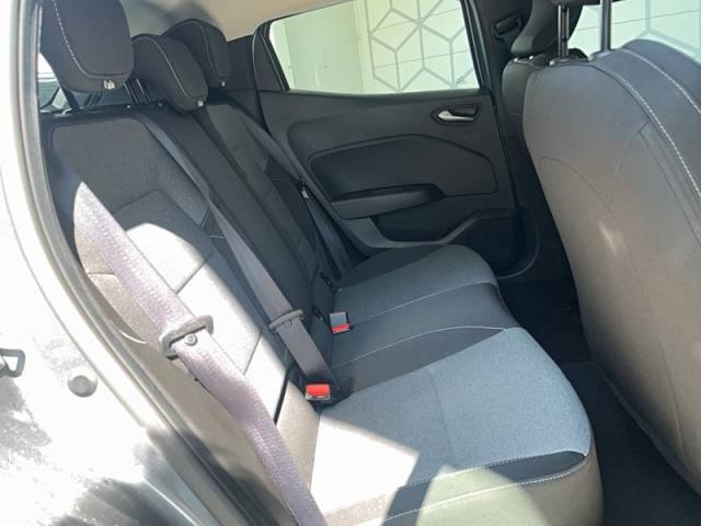 Renault Clio image 7