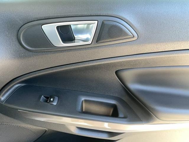 Ford Ecosport image 5