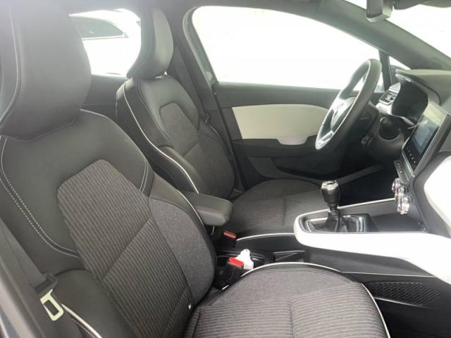 Renault Clio image 1