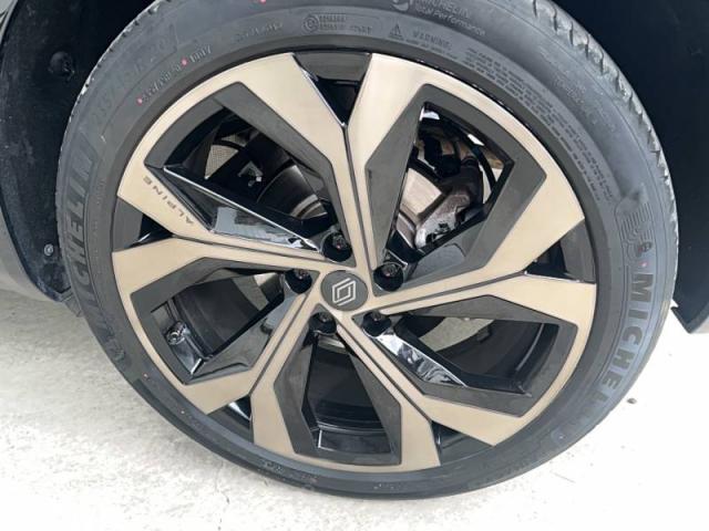Renault Austral image 9