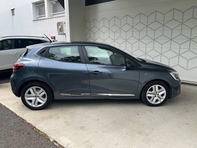 Renault Clio image 2