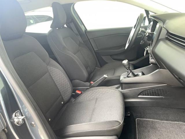 Renault Clio image 8