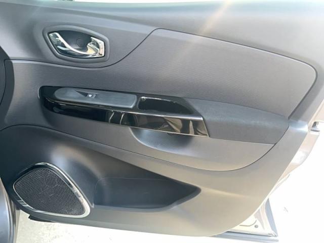 Renault Captur image 5
