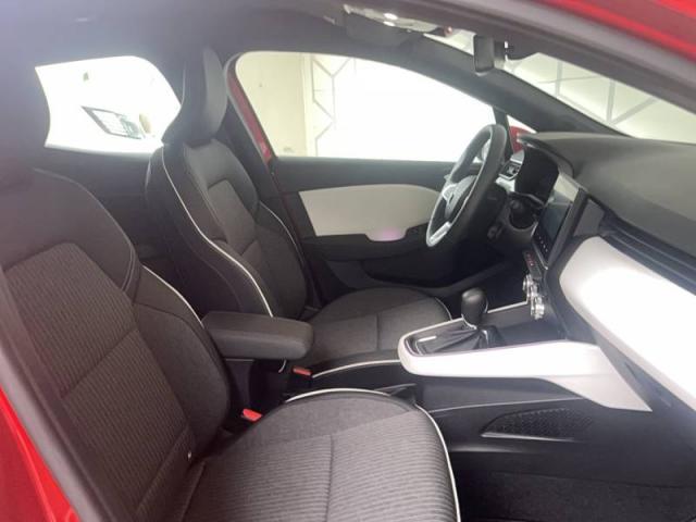 Renault Clio image 8