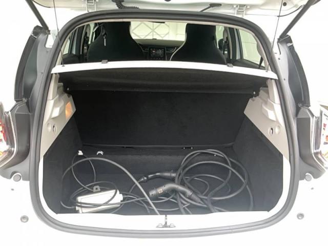 Renault Zoe image 2