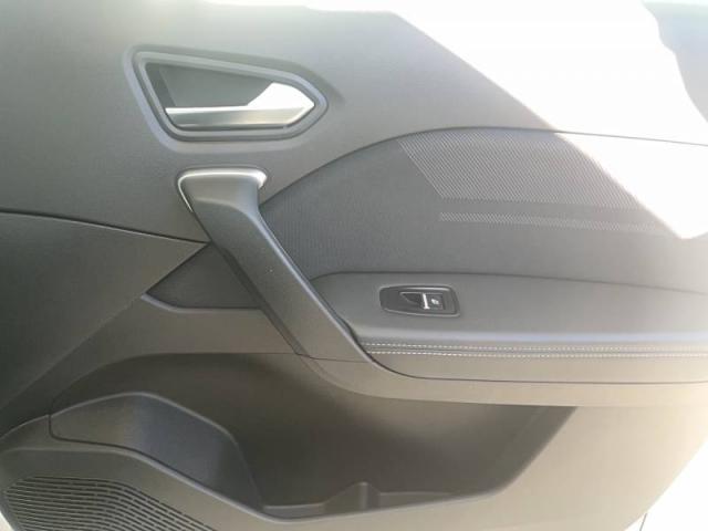 Renault Captur image 7