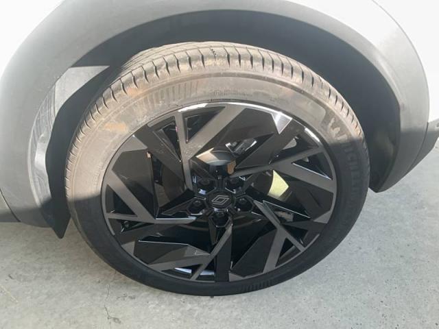 Renault Captur image 9