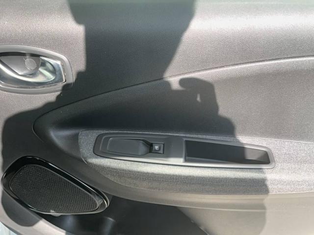 Renault Zoe image 6