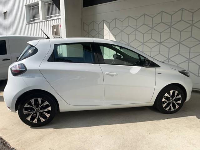 Renault Zoe image 8