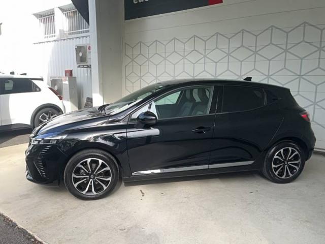 Renault Clio image 1