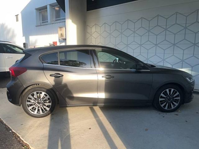 Ford Focus image 5