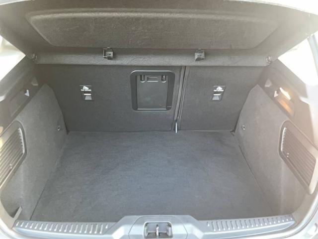 Ford Focus image 6