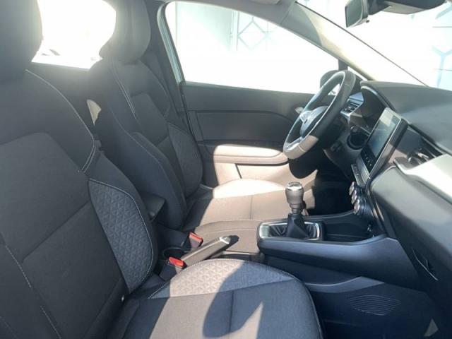 Renault Captur image 1