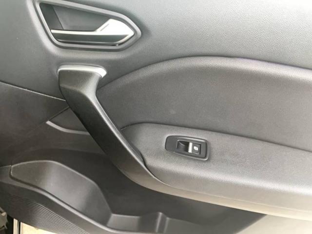 Renault Captur image 3