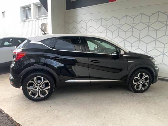 Renault Captur image 2