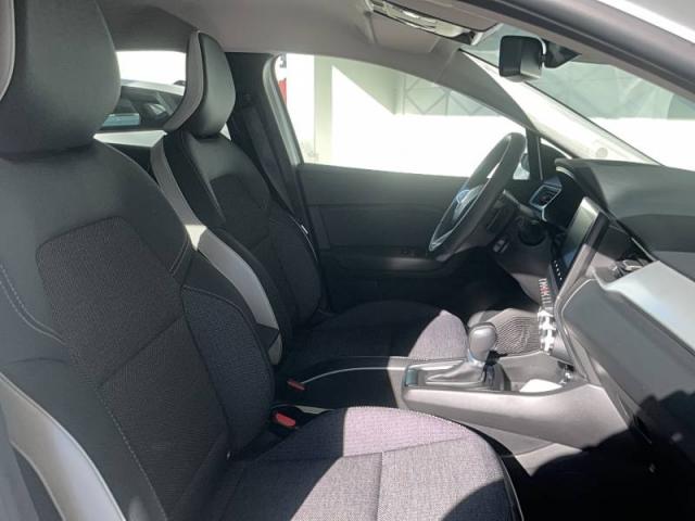 Renault Captur image 6