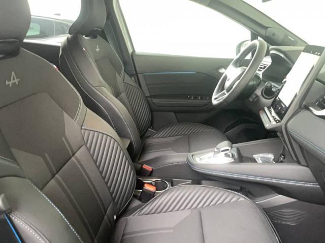 Renault Captur image 8