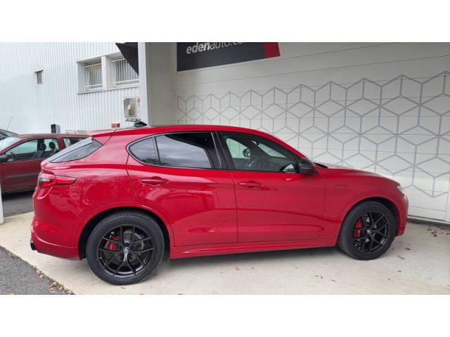 Alfa Romeo Stelvio image 5