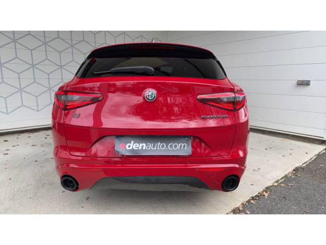 Alfa Romeo Stelvio image 4