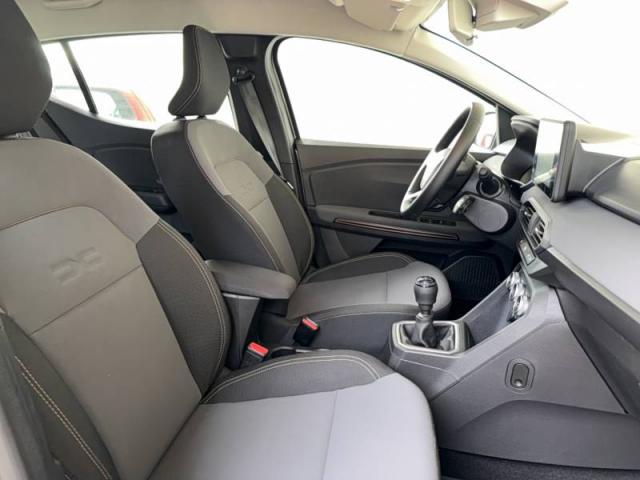 Dacia Sandero image 1