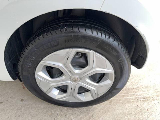 Renault Twingo image 9