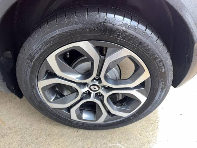 Renault Captur image 8