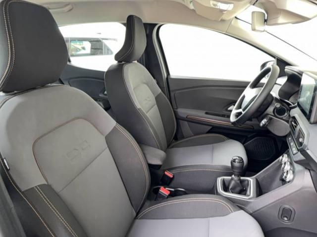 Dacia Sandero image 2