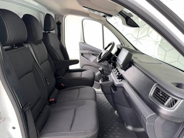 Renault Trafic image 7