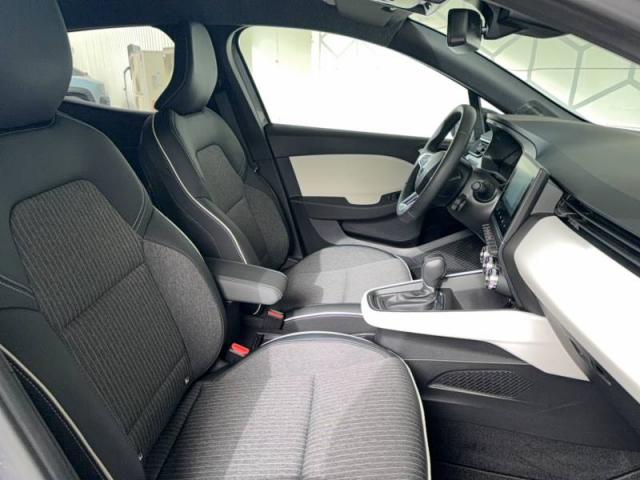 Renault Clio image 6