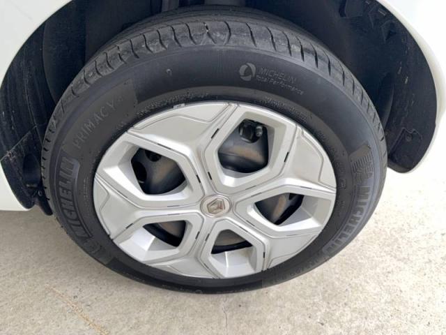 Renault Twingo image 8