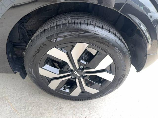 Dacia Sandero image 2