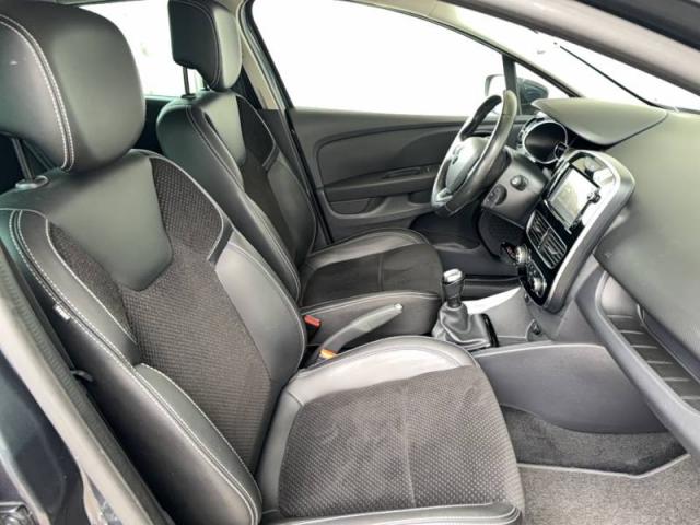 Renault Clio image 8