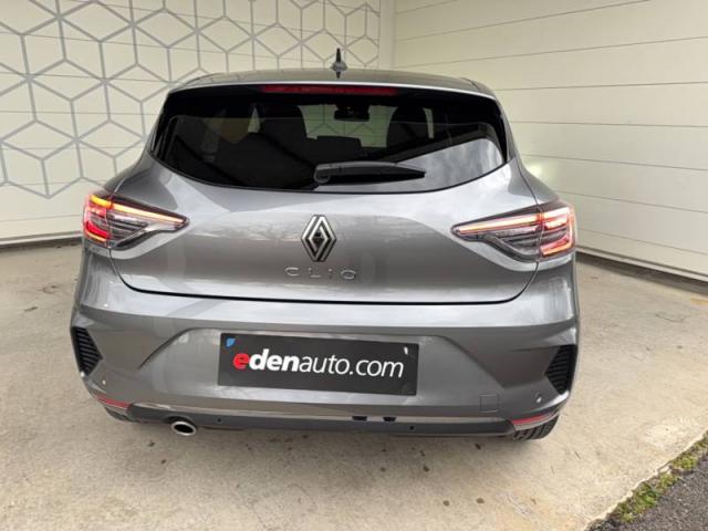 Renault Clio image 2