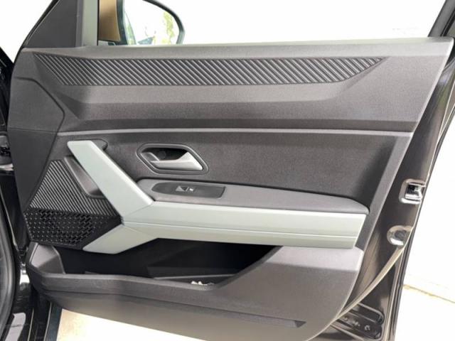 Dacia Duster image 2