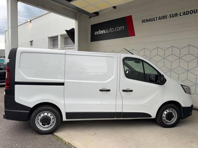 Renault Trafic image 4