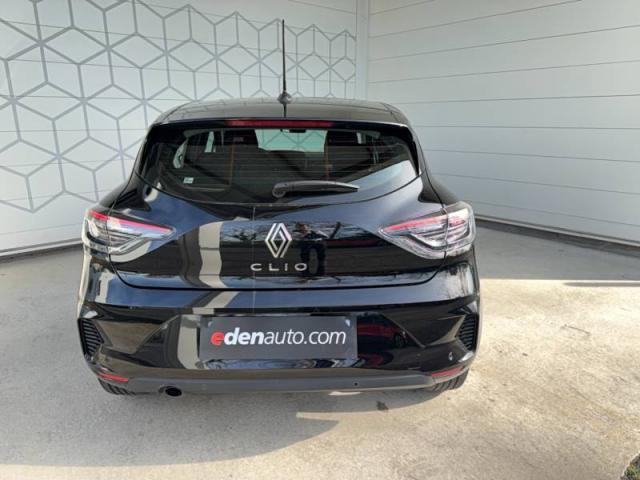 Renault Clio image 2
