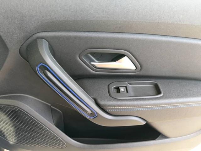 Dacia Duster image 6