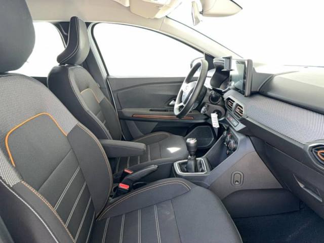 Dacia Sandero image 3