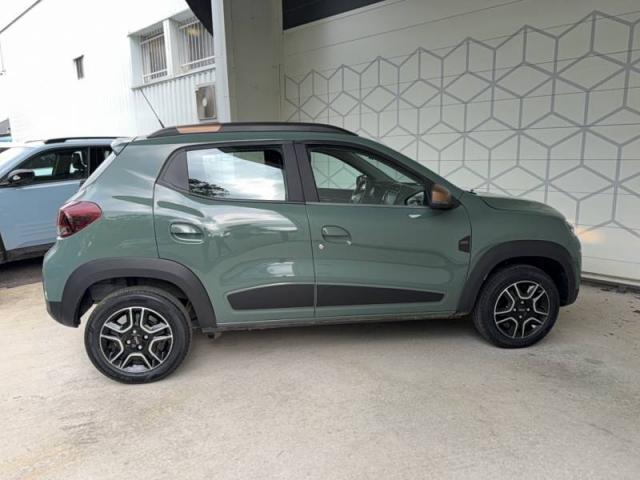 Dacia Spring image 2