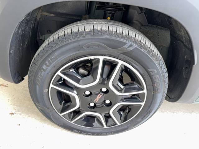 Dacia Spring image 8