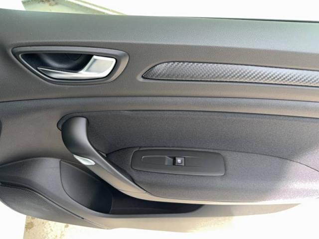 Renault Mégane image 2
