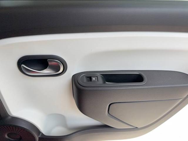 Renault Twingo image 2