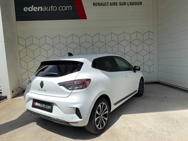 Renault Clio image 1